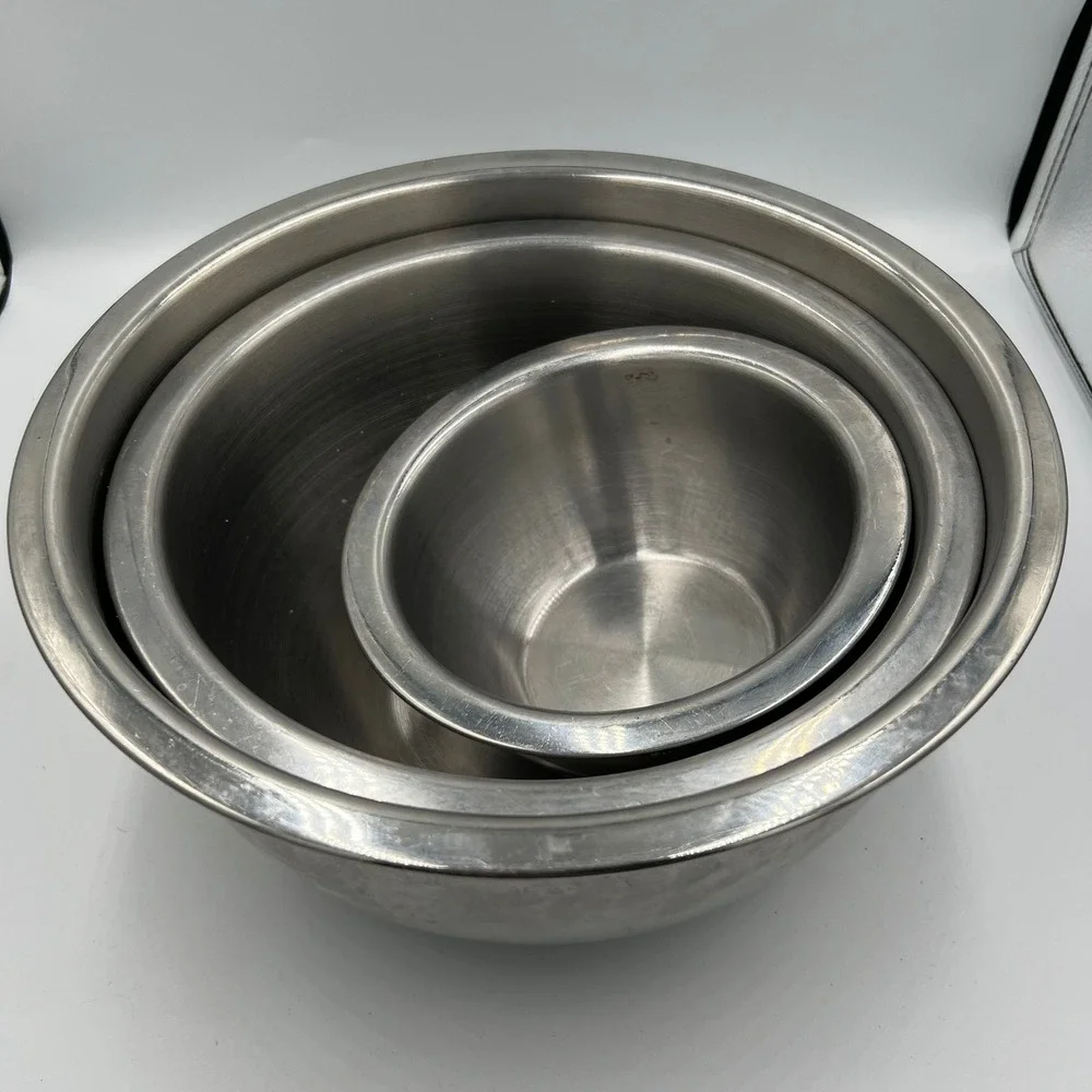 Wolfgang Puck Mixing Bowl Set Unisex OS Silver Good Stainless Steel Lidded 3pc